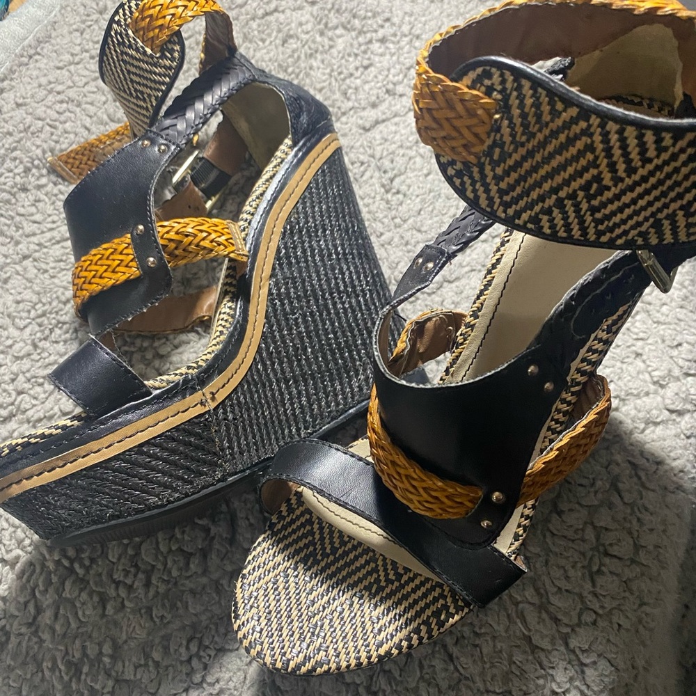 Wedges - Picture 4 of 4